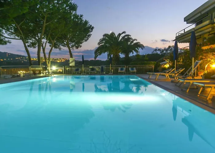 Il Porto 13 - Goelba Апартаменты